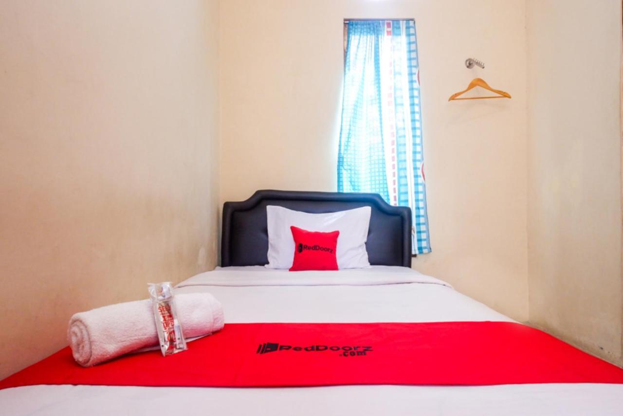 Reddoorz At Mahameru Residence Yogyakarta Kejayan Exteriör bild