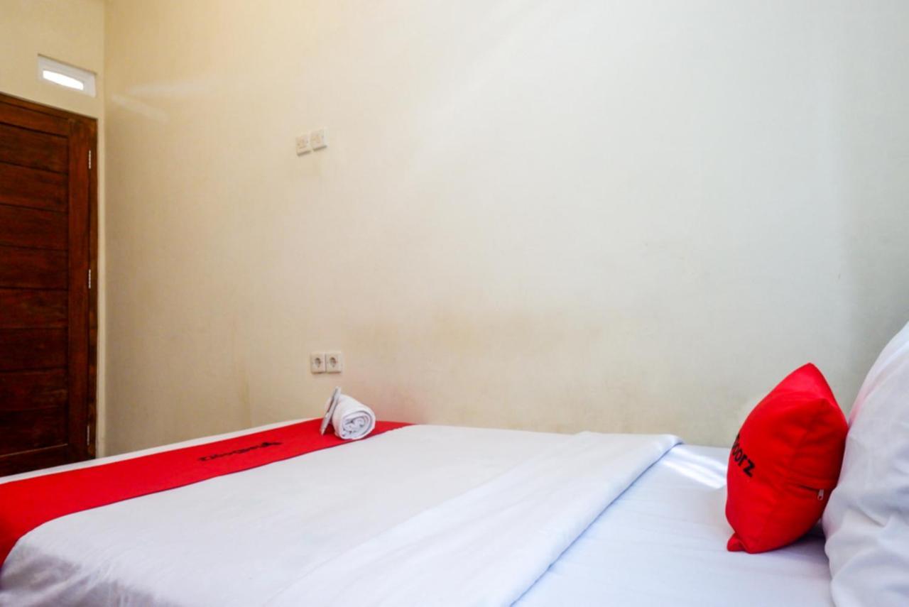 Reddoorz At Mahameru Residence Yogyakarta Kejayan Exteriör bild