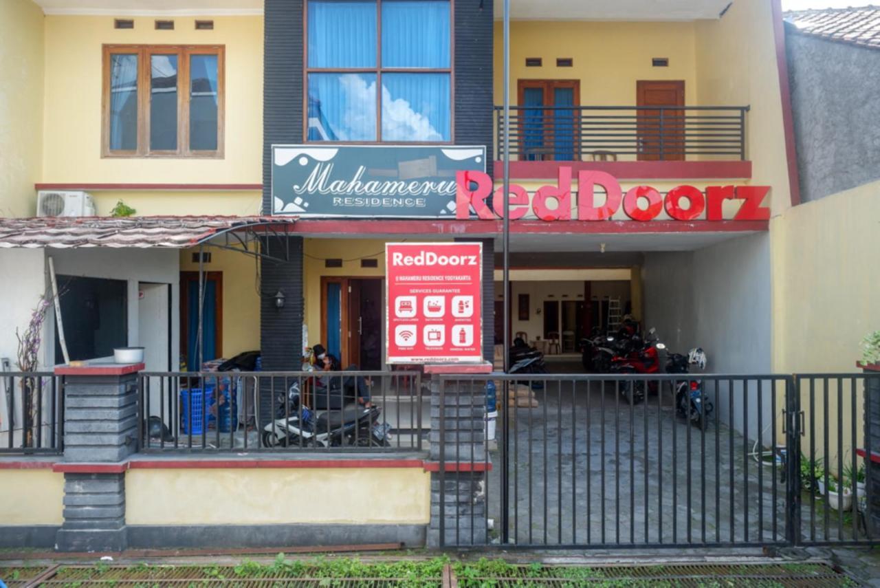 Reddoorz At Mahameru Residence Yogyakarta Kejayan Exteriör bild