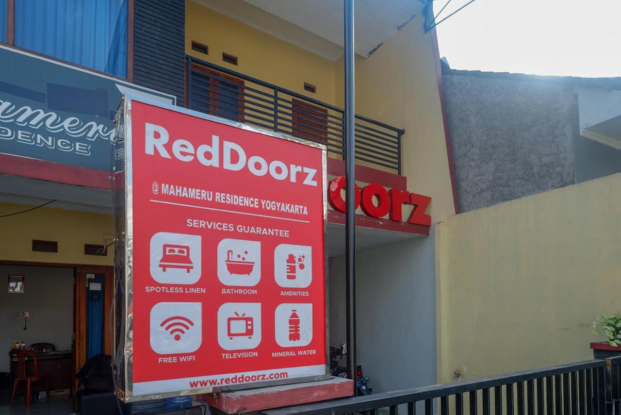 Reddoorz At Mahameru Residence Yogyakarta Kejayan Exteriör bild