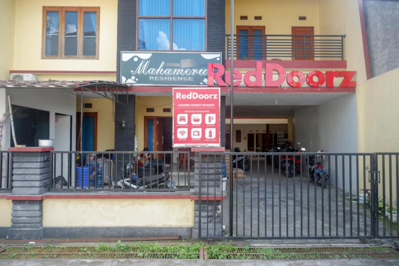 Reddoorz At Mahameru Residence Yogyakarta Kejayan Exteriör bild
