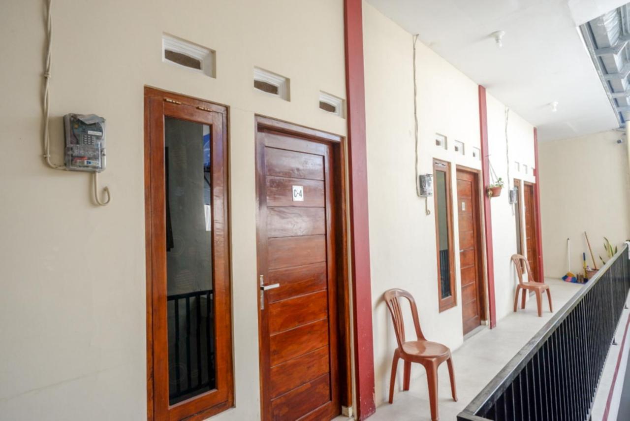 Reddoorz At Mahameru Residence Yogyakarta Kejayan Exteriör bild