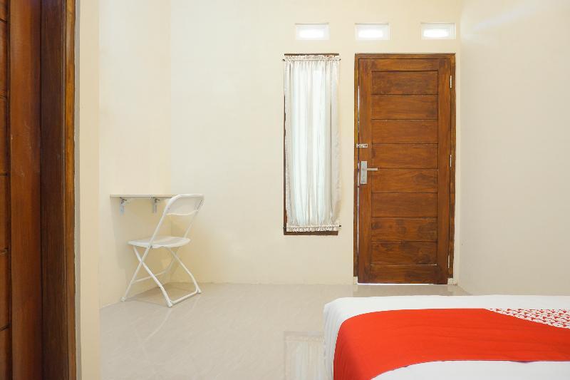 Reddoorz At Mahameru Residence Yogyakarta Kejayan Exteriör bild